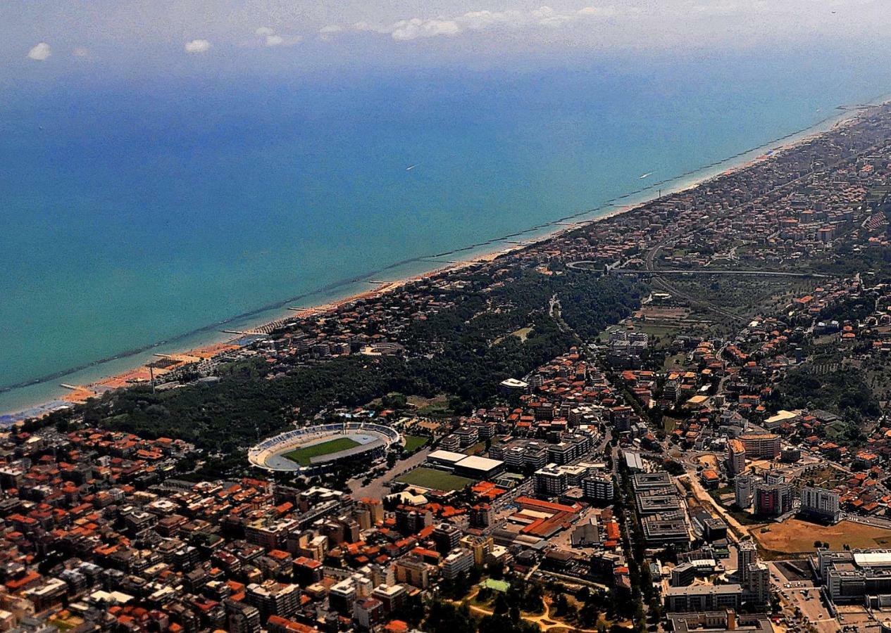 بيسكارا Suites Rome المظهر الخارجي الصورة